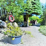 - Mittendrin