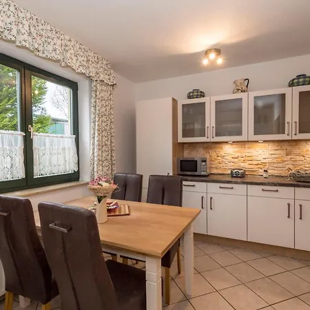 Vakantiehuis - Mittendrin Lancken-Granitz